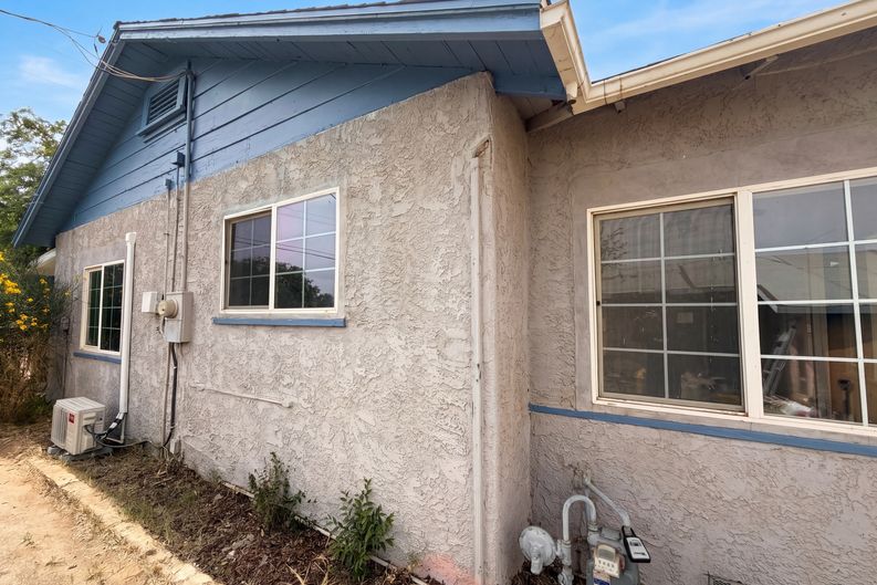 Photo 38 of 42 of 11950 Lee Ave, Adelanto, CA