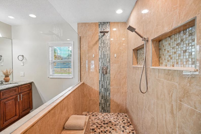 Photo 53 of 63 of 5609 Executive Dr, New Port Richey, FL