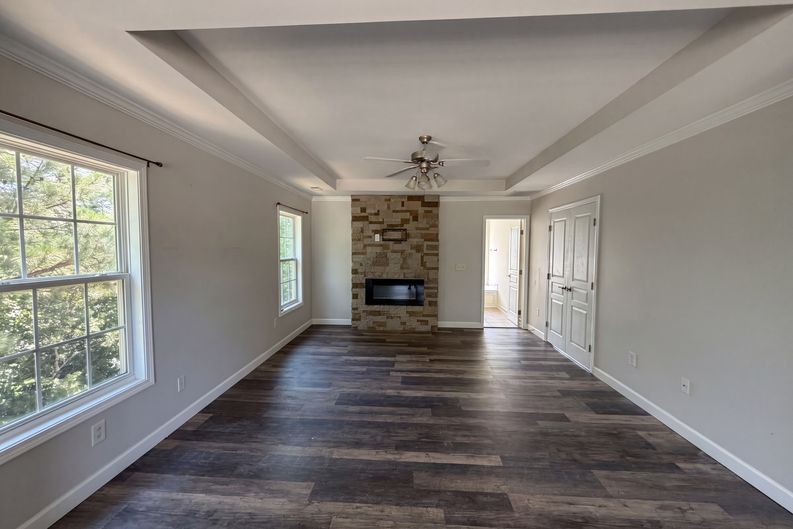 Photo 13 of 23 of 4903 Homeplace Dr, Apex, NC