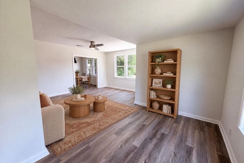 Photo 3 of 18 of 7329 Wilder Ave, Jacksonville, FL