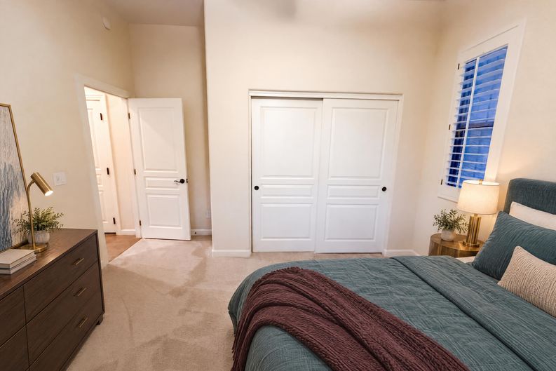 Photo 18 of 43 of 12435 W Red Hawk Dr, Peoria, AZ