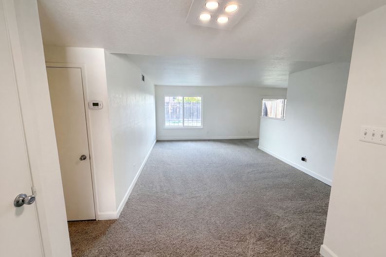 Photo 9 of 28 of 6840 Oaklawn Way, Fair Oaks, CA