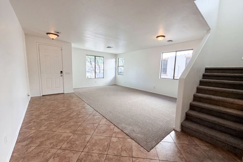 Photo 4 of 38 of 3769 E Flamingo Way, Gilbert, AZ