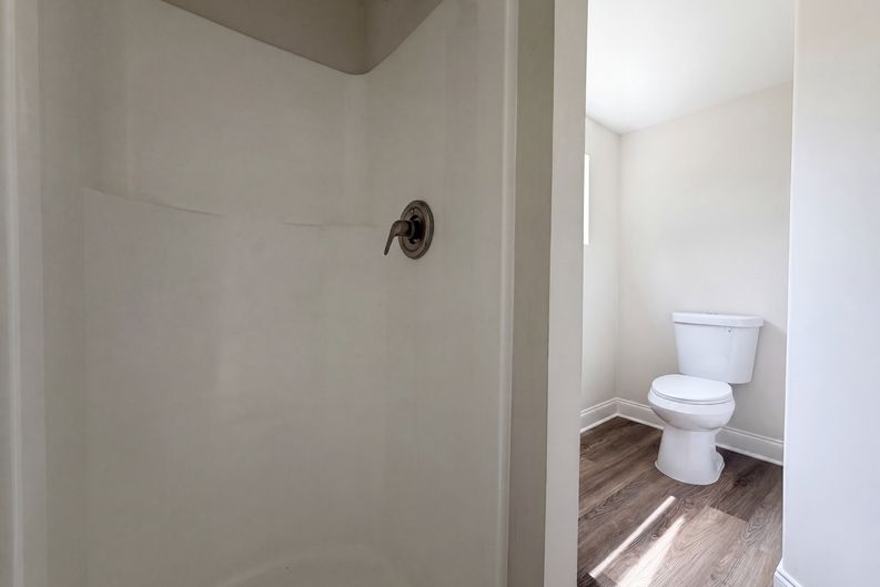 Photo 16 of 19 of 7008 Thurston Rd, Jacksonville, FL