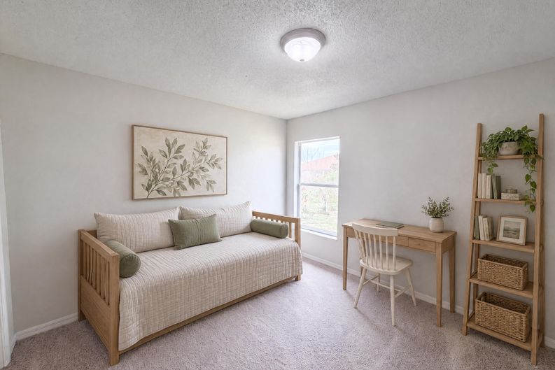 Photo 11 of 19 of 1038 Highland Crest Cir, Lake Wales, FL