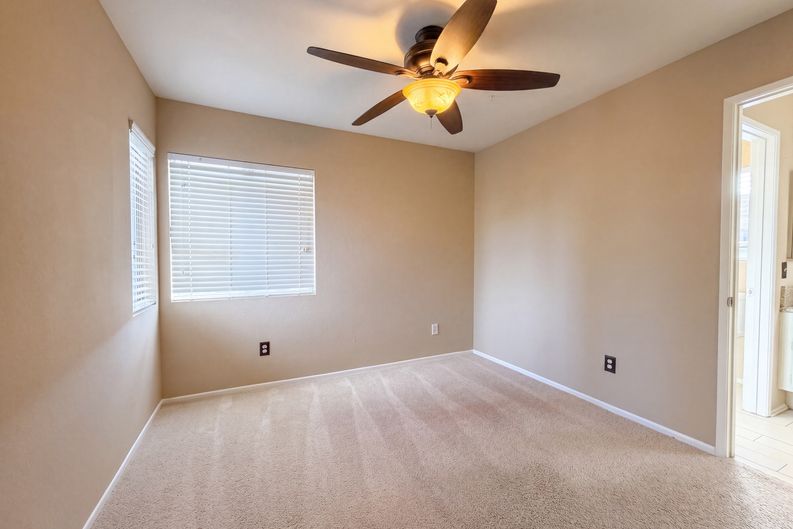 Photo 13 of 22 of 5539 W Avenue L6, Lancaster, CA