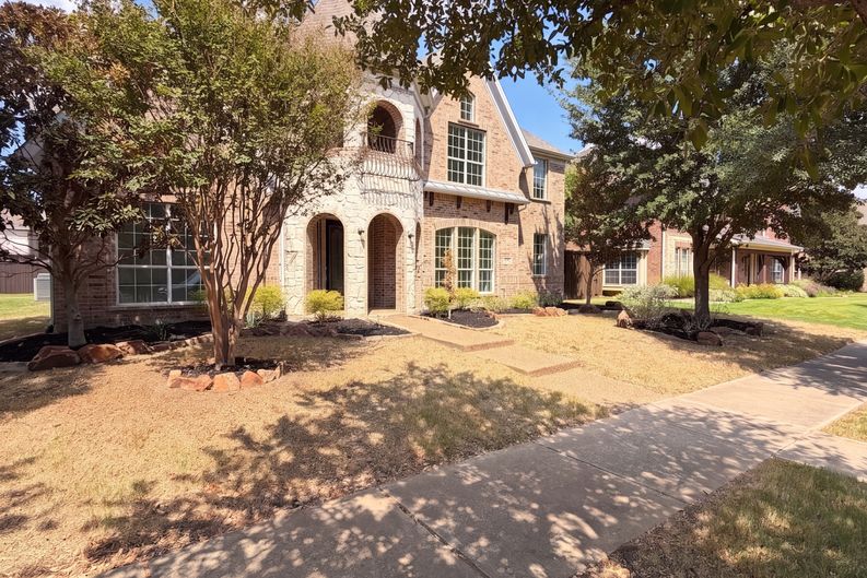 Photo 24 of 26 of 2716 Dearborn Ln, Frisco, TX