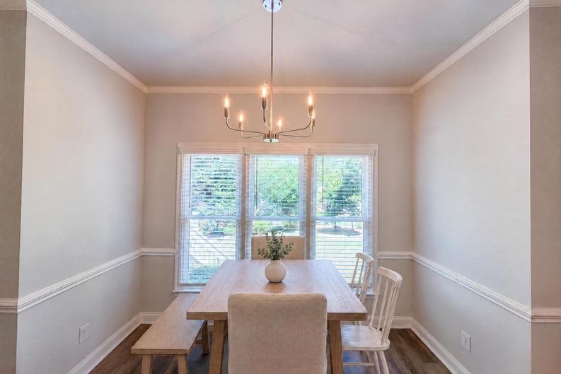 Photo 10 of 23 of 212 Timberlane Dr, Belmont, NC
