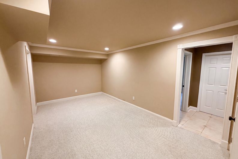 Photo 35 of 71 of 3250 Camellia Ln, Suwanee, GA