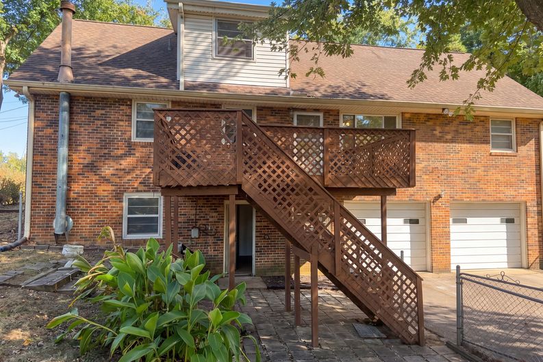 Photo 5 of 23 of 561 Augusta Dr, Hermitage, TN