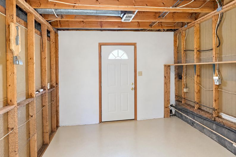 Photo 15 of 19 of 12801 Peachleaf Ct, Upper Marlboro, MD