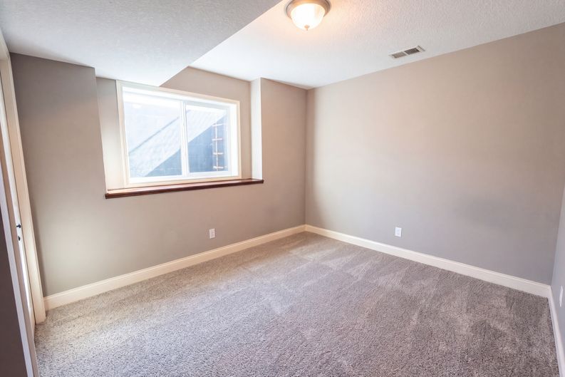 Photo 11 of 42 of 4595 196th St W, Farmington, MN