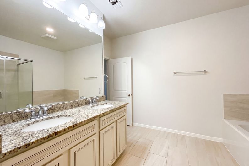 Photo 13 of 19 of 21205 Timber Bluff Ln, Porter, TX