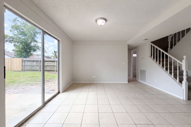 Photo 9 of 21 of 807 Mountain Meadows Dr, Katy, TX