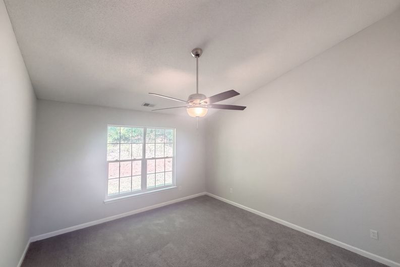 Photo 4 of 25 of 2094 Chapel Creek Rd SW, Concord, NC