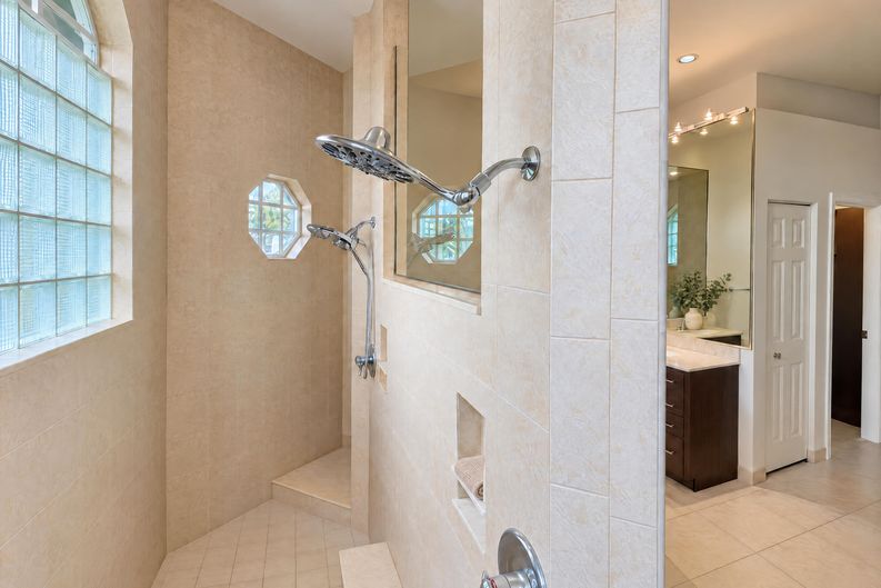 Photo 13 of 37 of 12795 79th Ct N, West Palm Beach, FL