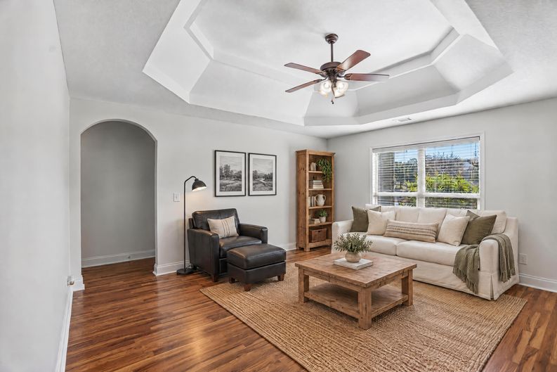 Photo 9 of 24 of 506 Leisure Lake Dr, Warner Robins, GA