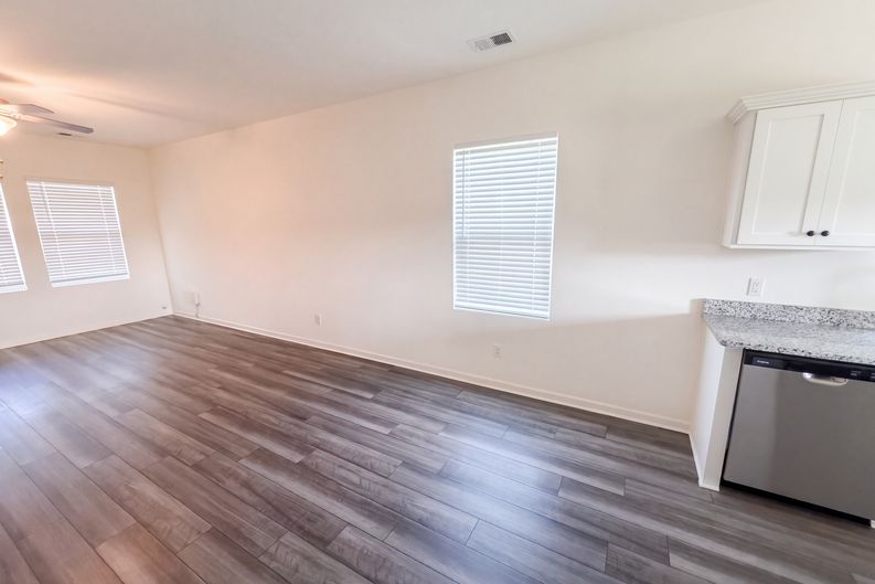 Photo 9 of 24 of 615 Polaris Way, Summerville, SC