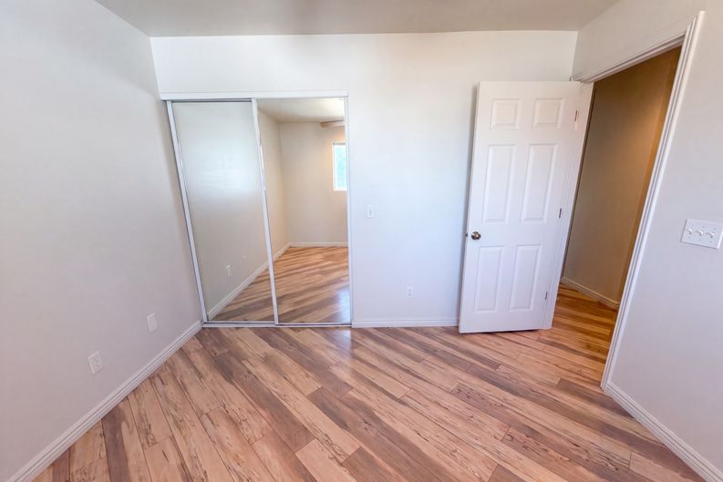 Photo 10 of 23 of 1738 W North Ln, Phoenix, AZ