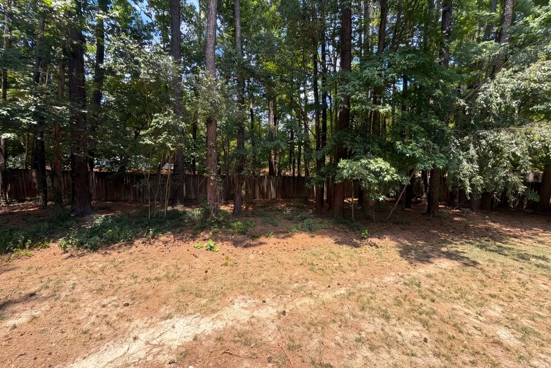 Photo 6 of 22 of 102 Carmel Ct, Cary, NC