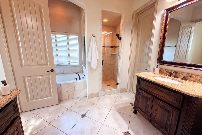 Photo 21 of 32 of 1502 Northwood Dr, Wylie, TX