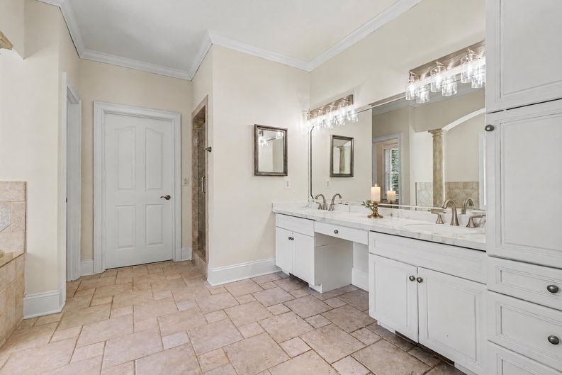 Photo 11 of 22 of 12035 Olympic Club Dr, Charlotte, NC