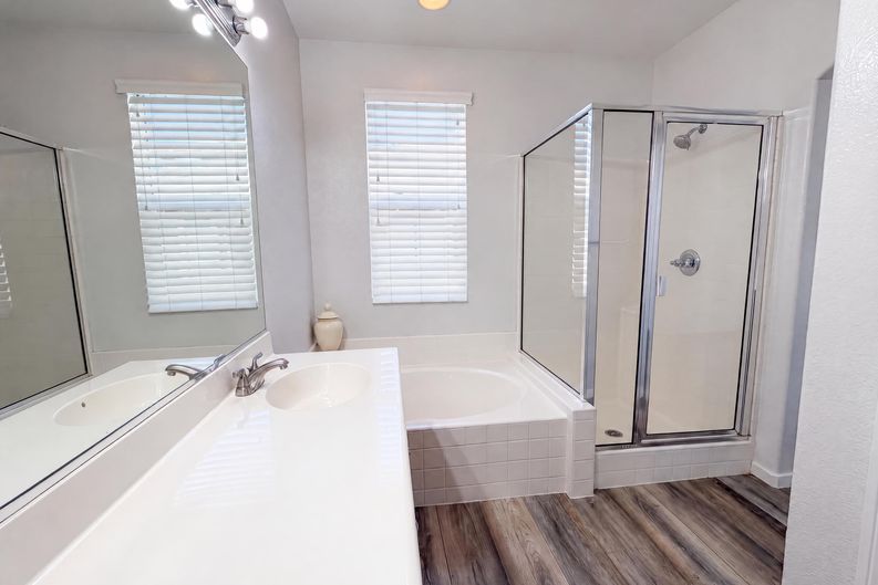 Photo 13 of 25 of 41534 King Palm Ave, Murrieta, CA