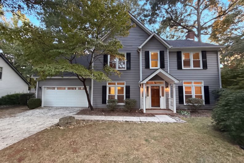 Photo 27 of 30 of 2315 Heathershire Ln, Matthews, NC