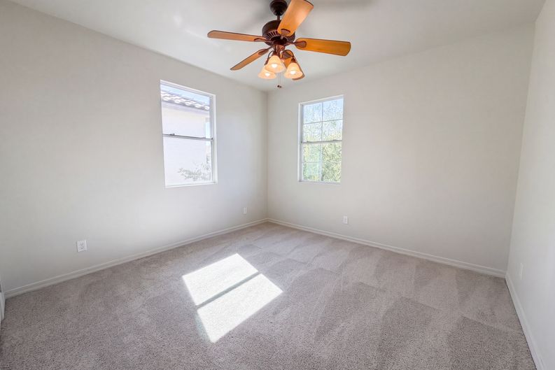 Photo 8 of 22 of 4248 E Erie St, Gilbert, AZ