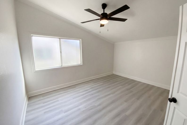 Photo 22 of 26 of 3303 Deaver Dr, Corona, CA