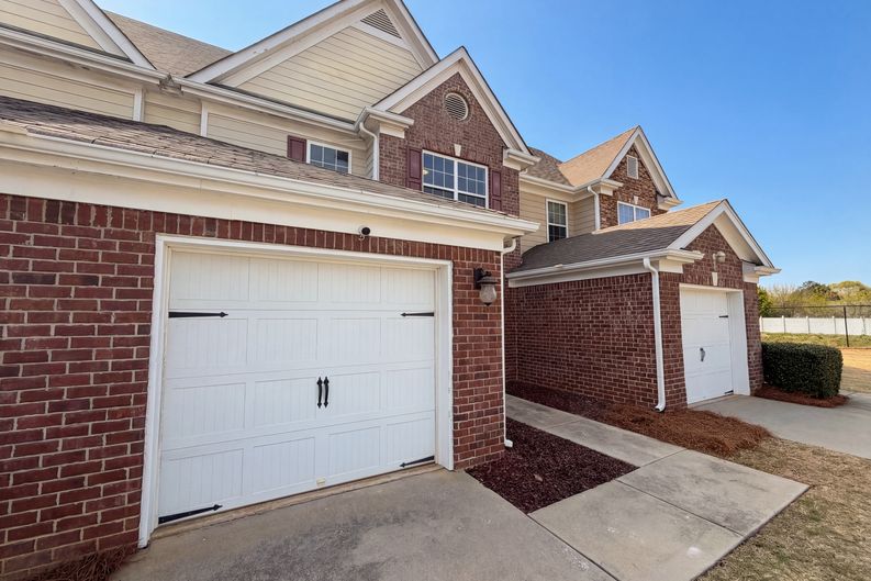 Photo 6 of 27 of 474 Village Way, Loganville, GA