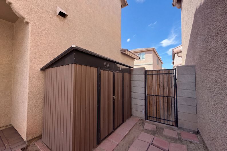 Photo 49 of 68 of 5416 W Albeniz Pl, Phoenix, AZ