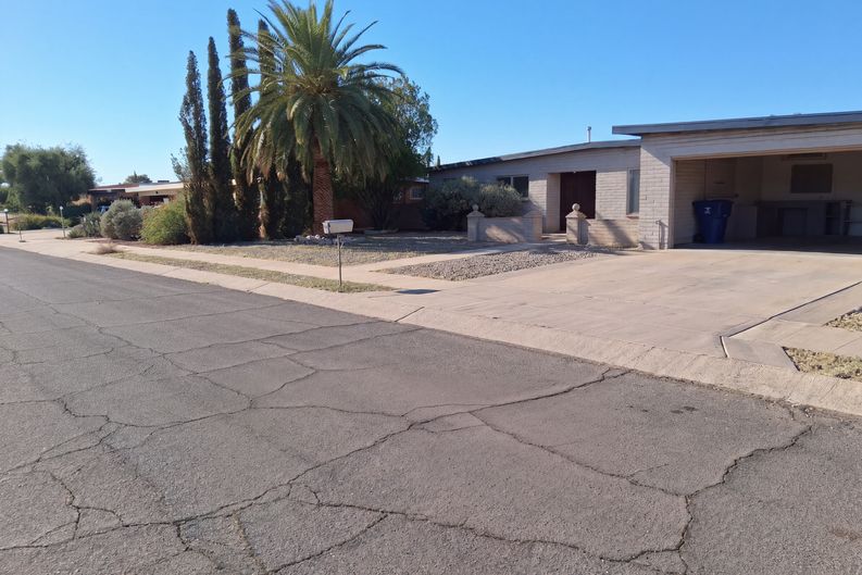 Photo 27 of 30 of 8941 E Rosewood St, Tucson, AZ