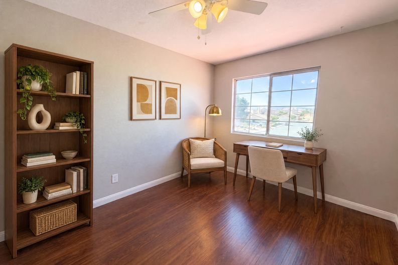 Photo 15 of 21 of 16960 Sorrento Ln, Victorville, CA