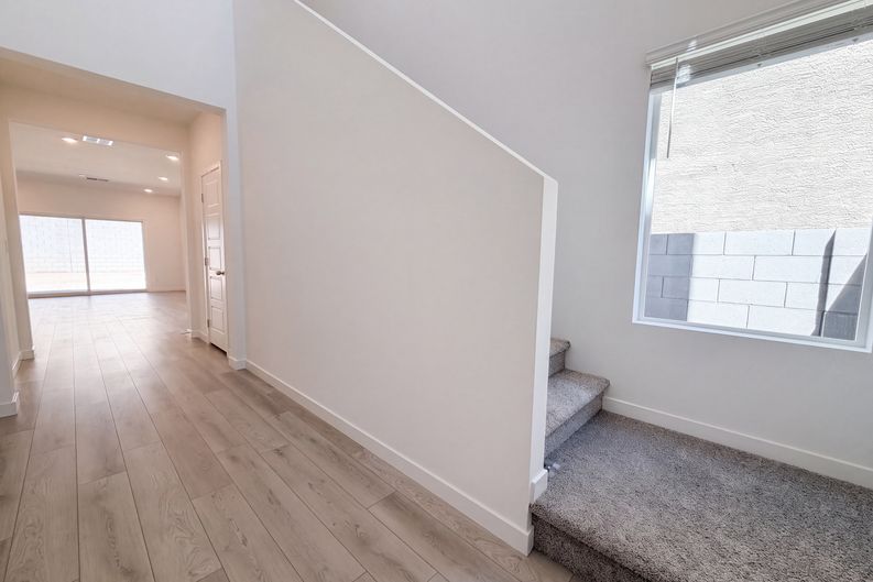 Photo 6 of 19 of 8364 Caldera Hills Ave, Las Vegas, NV