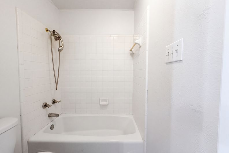 Photo 14 of 16 of 2801 Wickersham Dr, Temple, TX