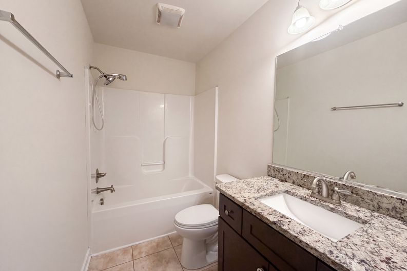 Photo 10 of 20 of 1115 Moreno Ln, Lewisburg, TN