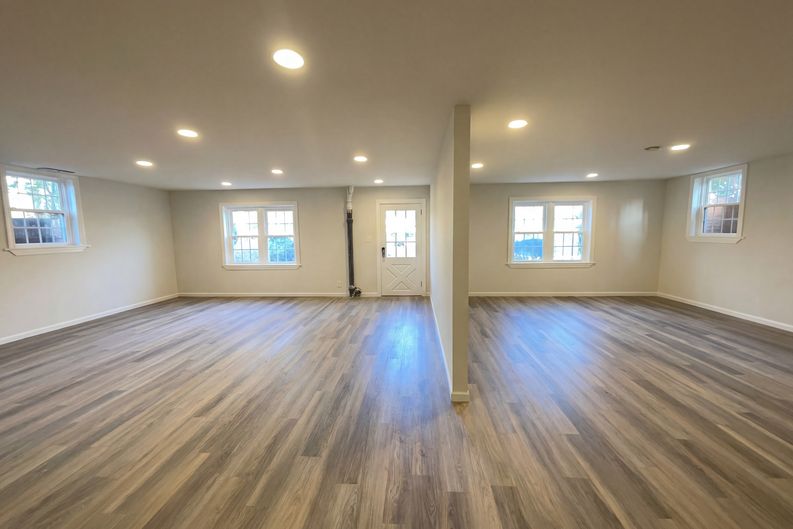 Photo 6 of 21 of 207 Gleneagles Rd E, Statesville, NC