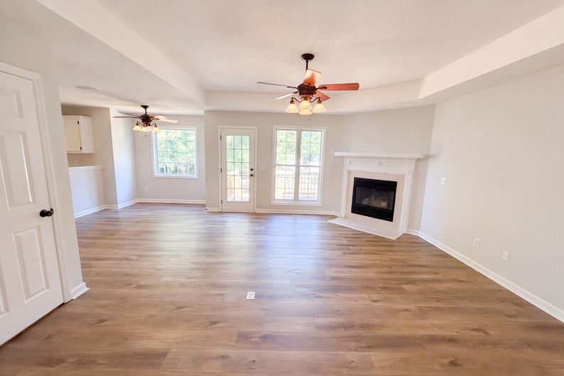 Photo 3 of 25 of 238 Colony Lakes Dr, Lexington, SC