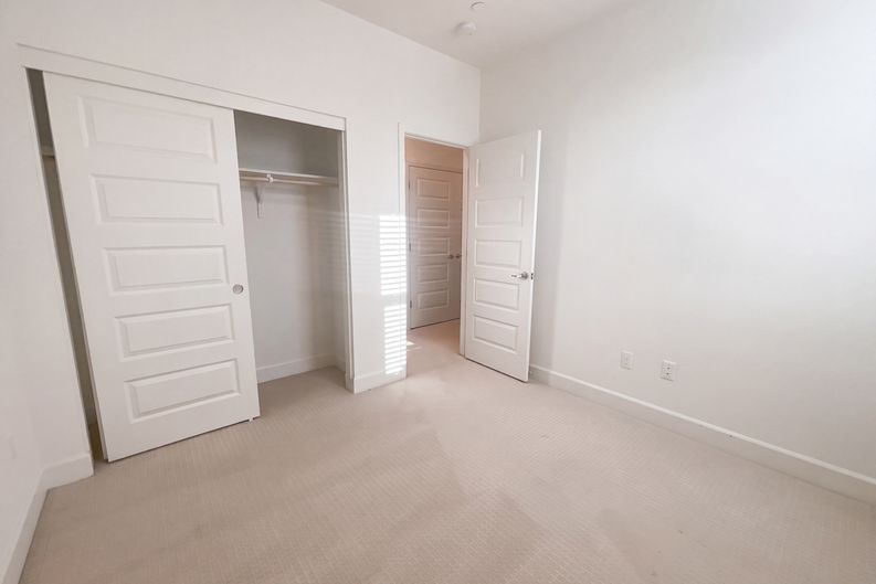 Photo 16 of 27 of 7962 Carraway Dr, Antelope, CA