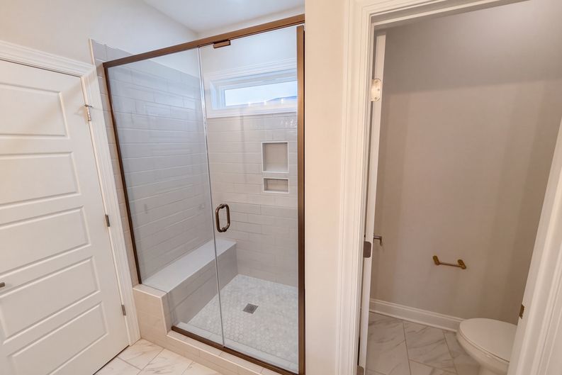 Photo 19 of 36 of 6109 Balham Ct, Charlotte, NC
