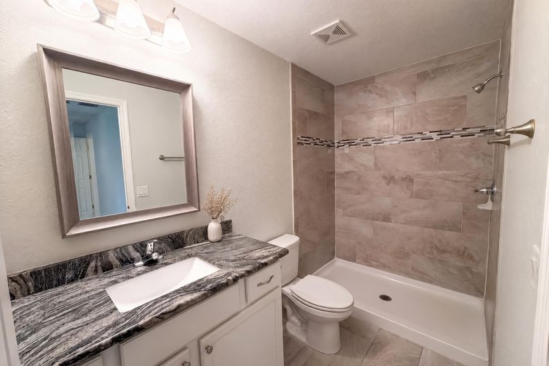 Photo 8 of 14 of 5209 SW 128th Pl, Ocala, FL
