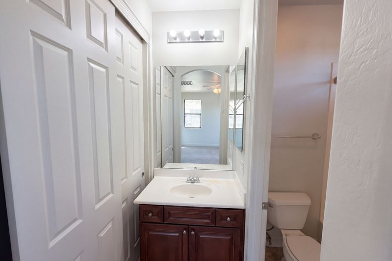 Photo 17 of 23 of 16148 W Glenrosa Ave, Goodyear, AZ