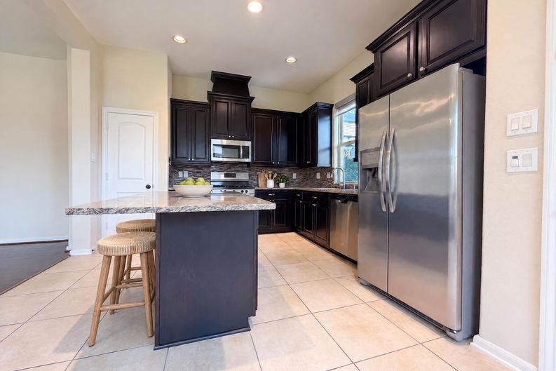 Photo 7 of 19 of 12147 San Luca St, Richmond, TX