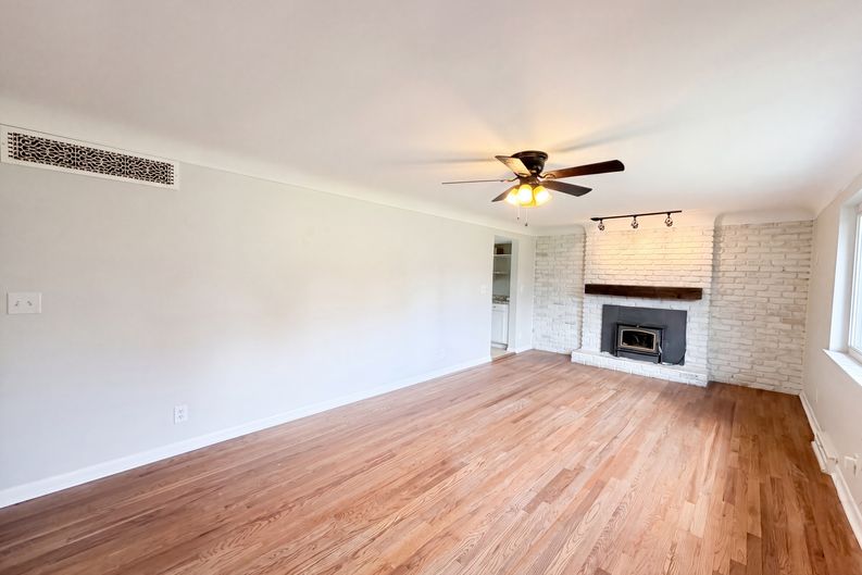 Photo 6 of 21 of 4481 Forest Trl, Cincinnati, OH