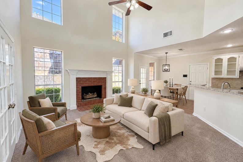 Photo 8 of 29 of 107 Yankee Ct, Rockwall, TX