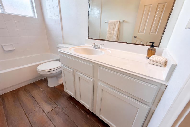 Photo 31 of 40 of 6311 Richland Hills Dr, Katy, TX