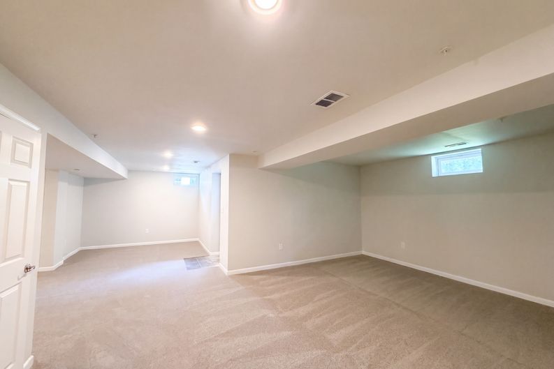 Photo 17 of 24 of 5108 Griffendale Ln, Upper Marlboro, MD
