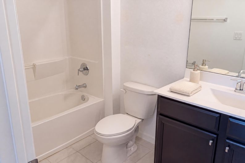 Photo 6 of 20 of 4026 NW 10th Pl, Plantation, FL