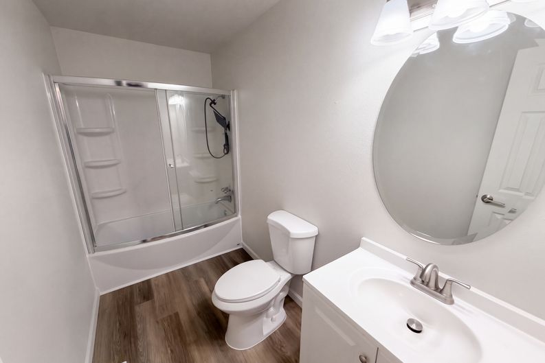 Photo 14 of 23 of 10955 Albion Dr, Thornton, CO